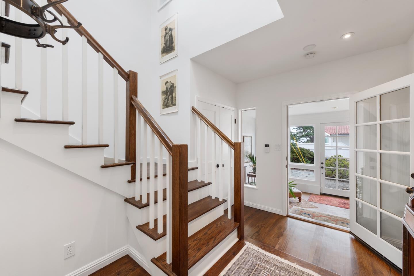 Detail Gallery Image 8 of 43 For 20 Madrone Ave, Moss Beach,  CA 94038 - 2 Beds | 3 Baths