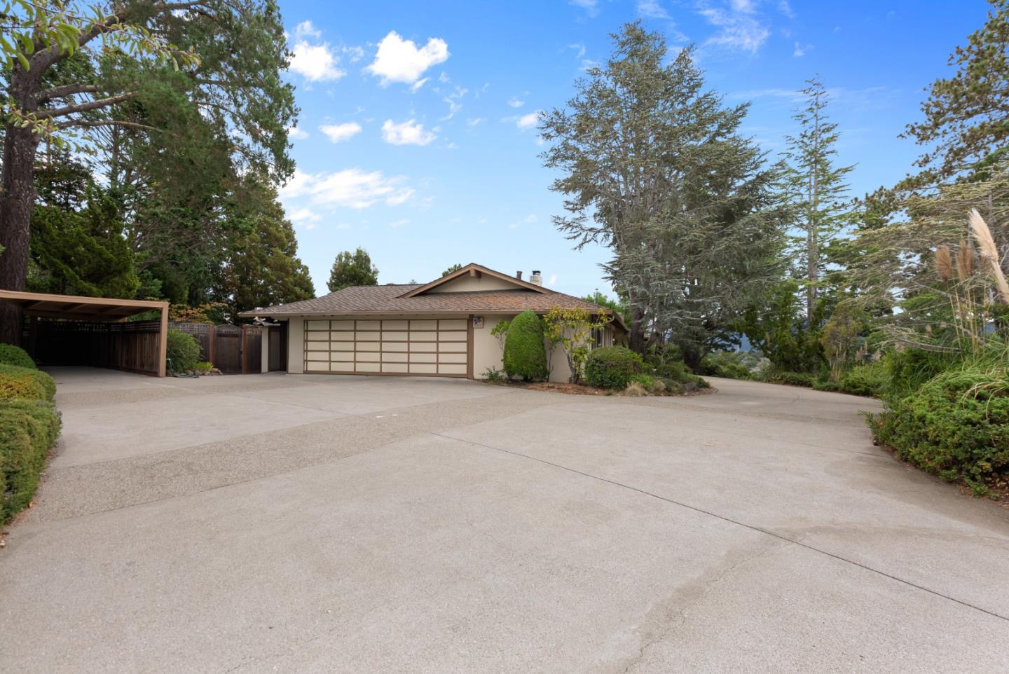 Detail Gallery Image 20 of 20 For 1430 Lakeview Dr, Hillsborough,  CA 94010 - 4 Beds | 3/1 Baths