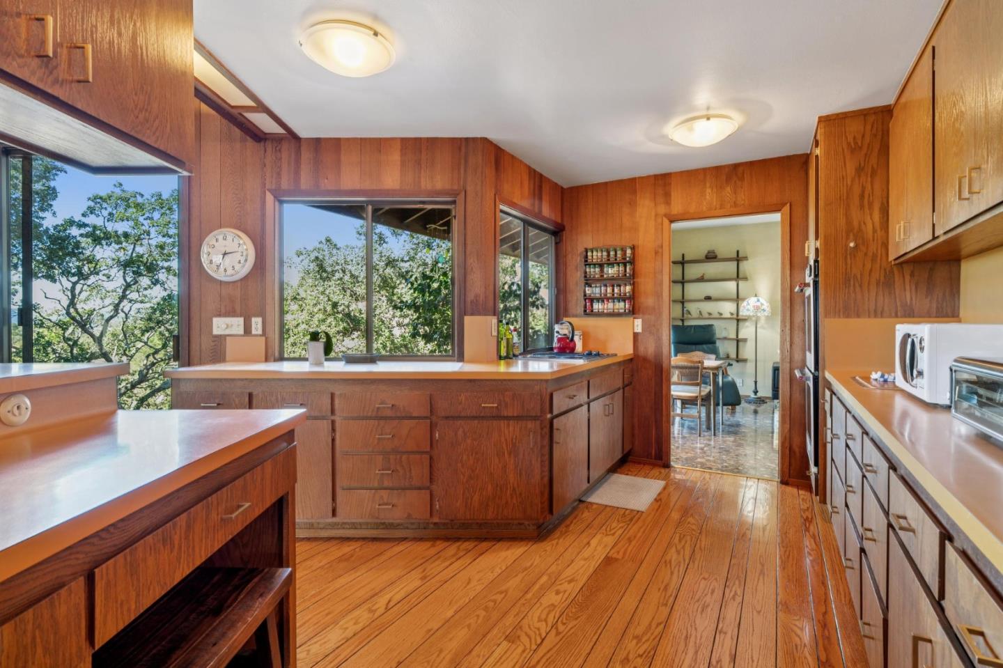 Detail Gallery Image 27 of 89 For 575 Morecroft Rd, Lafayette,  CA 94549 - 4 Beds | 3 Baths