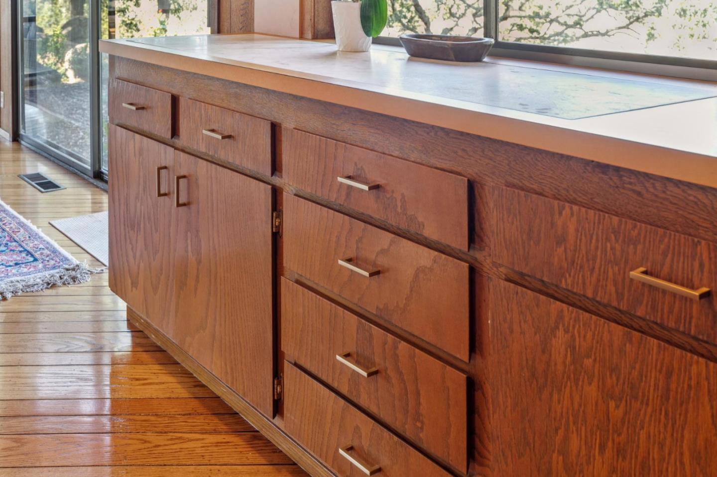 Detail Gallery Image 28 of 89 For 575 Morecroft Rd, Lafayette,  CA 94549 - 4 Beds | 3 Baths