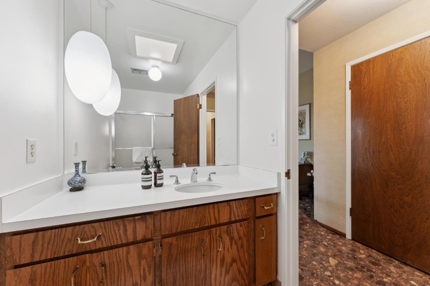 Detail Gallery Image 32 of 89 For 575 Morecroft Rd, Lafayette,  CA 94549 - 4 Beds | 3 Baths