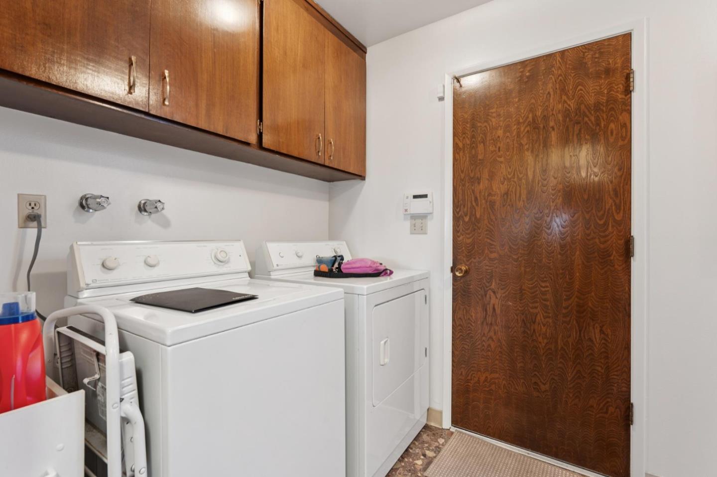 Detail Gallery Image 35 of 89 For 575 Morecroft Rd, Lafayette,  CA 94549 - 4 Beds | 3 Baths