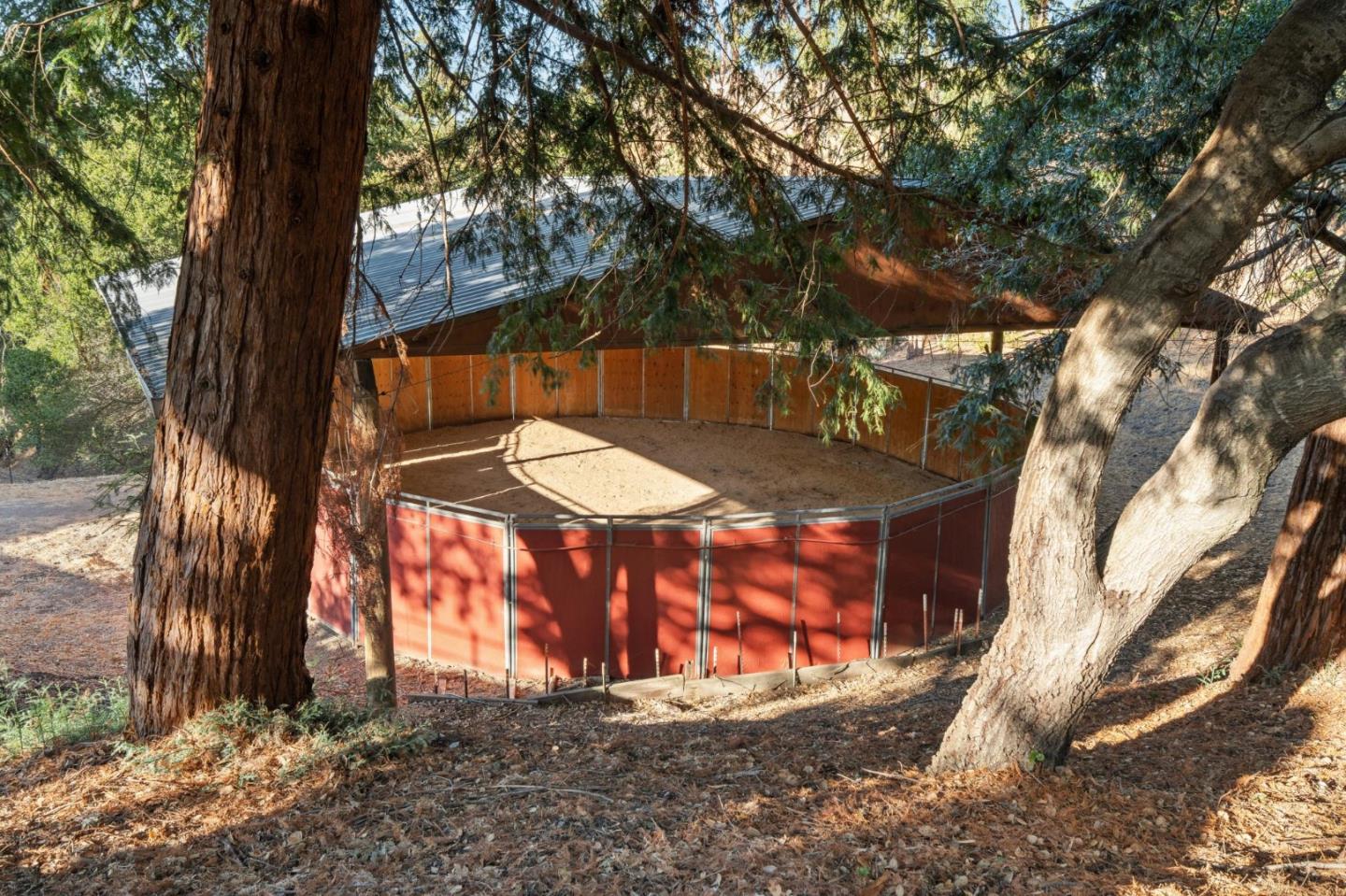 Detail Gallery Image 72 of 89 For 575 Morecroft Rd, Lafayette,  CA 94549 - 4 Beds | 3 Baths