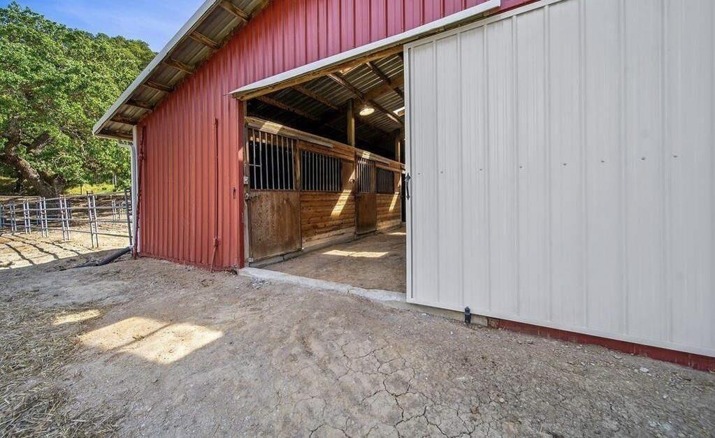 Detail Gallery Image 86 of 89 For 575 Morecroft Rd, Lafayette,  CA 94549 - 4 Beds | 3 Baths