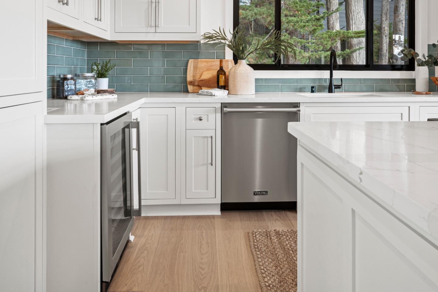 Detail Gallery Image 14 of 33 For 4171 Sunset Ln, Pebble Beach,  CA 93953 - 4 Beds | 3/1 Baths