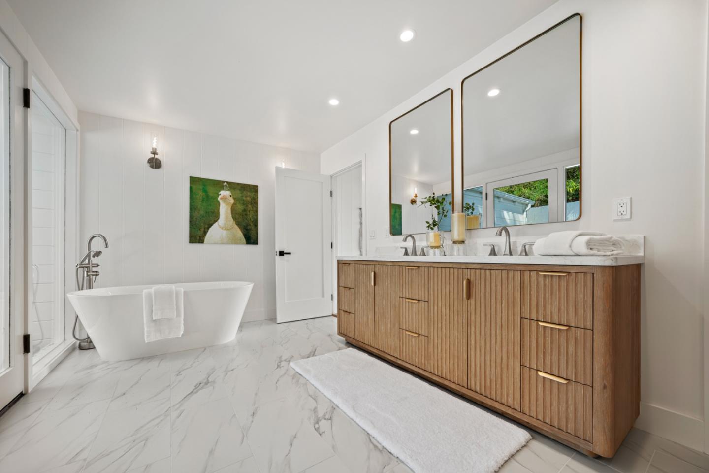 Detail Gallery Image 20 of 33 For 4171 Sunset Ln, Pebble Beach,  CA 93953 - 4 Beds | 3/1 Baths