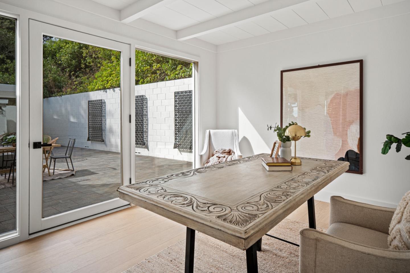 Detail Gallery Image 30 of 33 For 4171 Sunset Ln, Pebble Beach,  CA 93953 - 4 Beds | 3/1 Baths