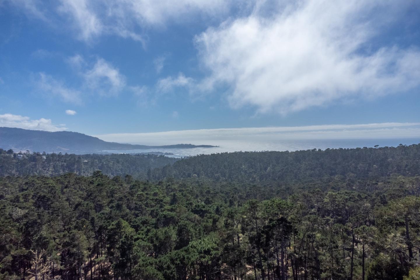 Detail Gallery Image 34 of 38 For 4171 Sunset Ln, Pebble Beach,  CA 93953 - 4 Beds | 3/1 Baths