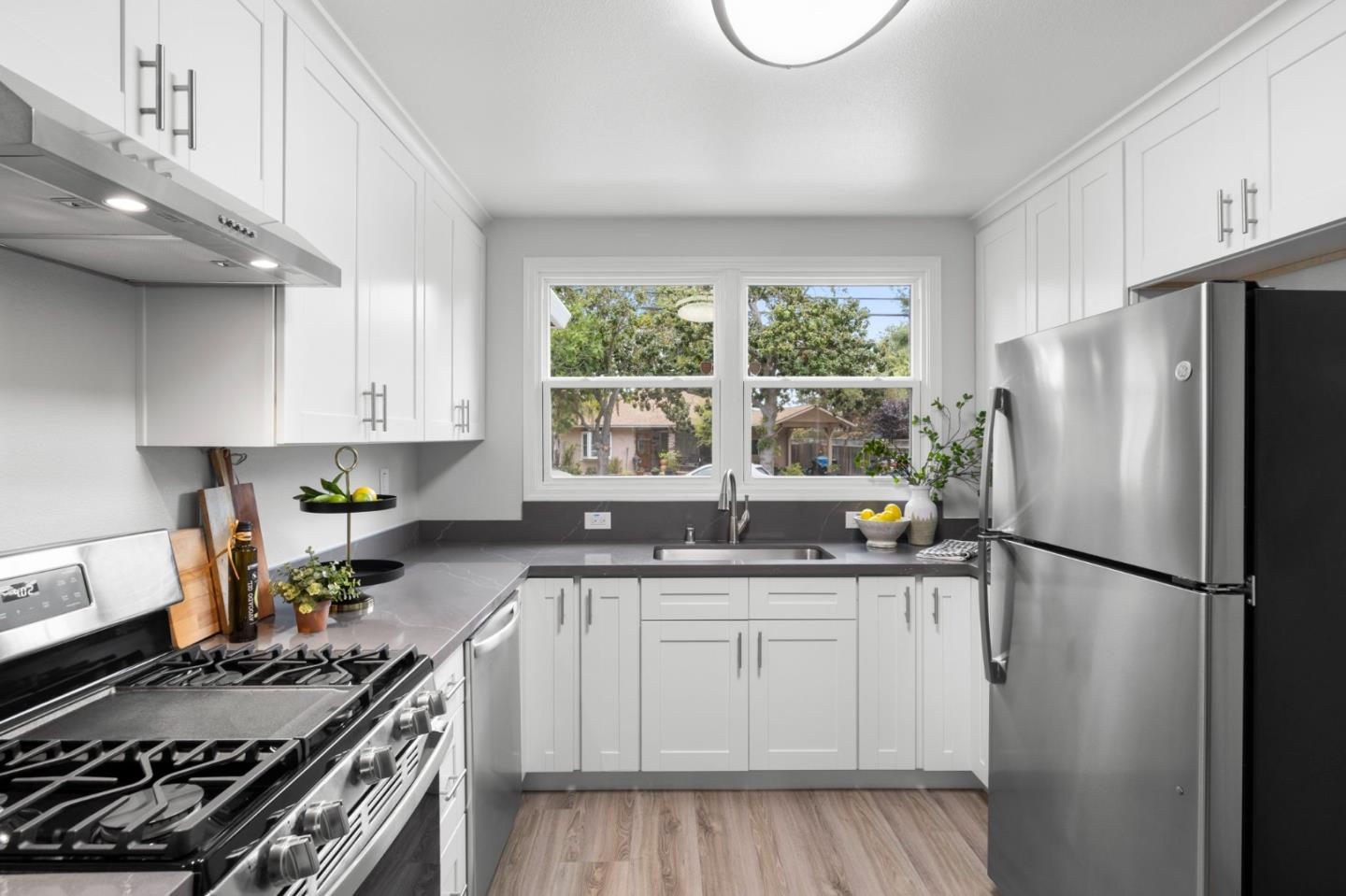 Detail Gallery Image 18 of 67 For 3232/3234 Page St, Redwood City,  CA 94063 - – Beds | – Baths