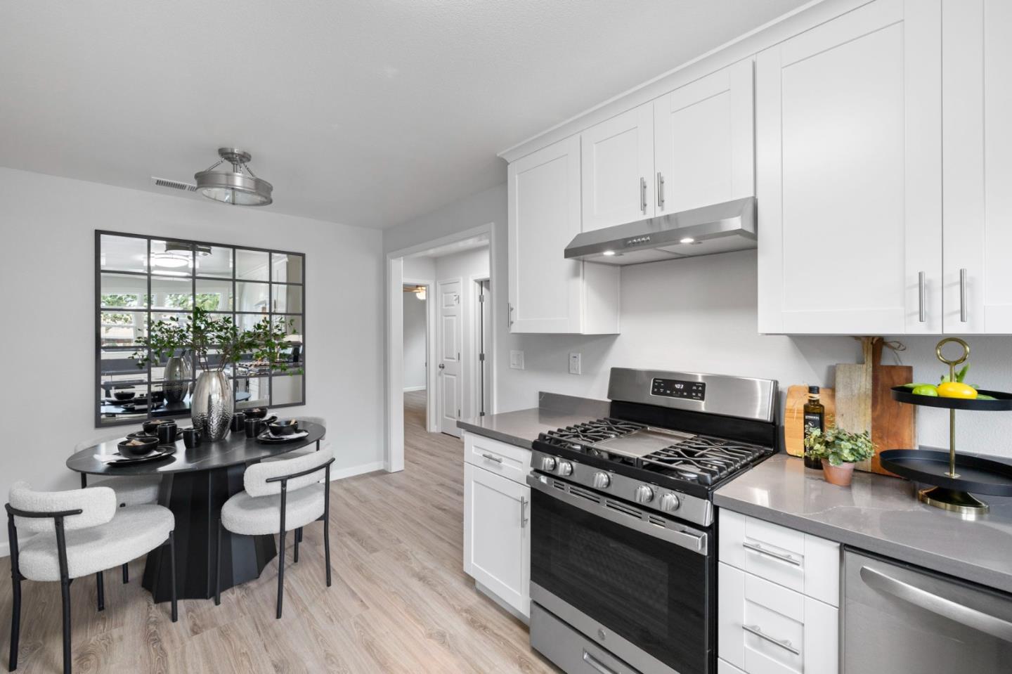 Detail Gallery Image 19 of 67 For 3232/3234 Page St, Redwood City,  CA 94063 - – Beds | – Baths