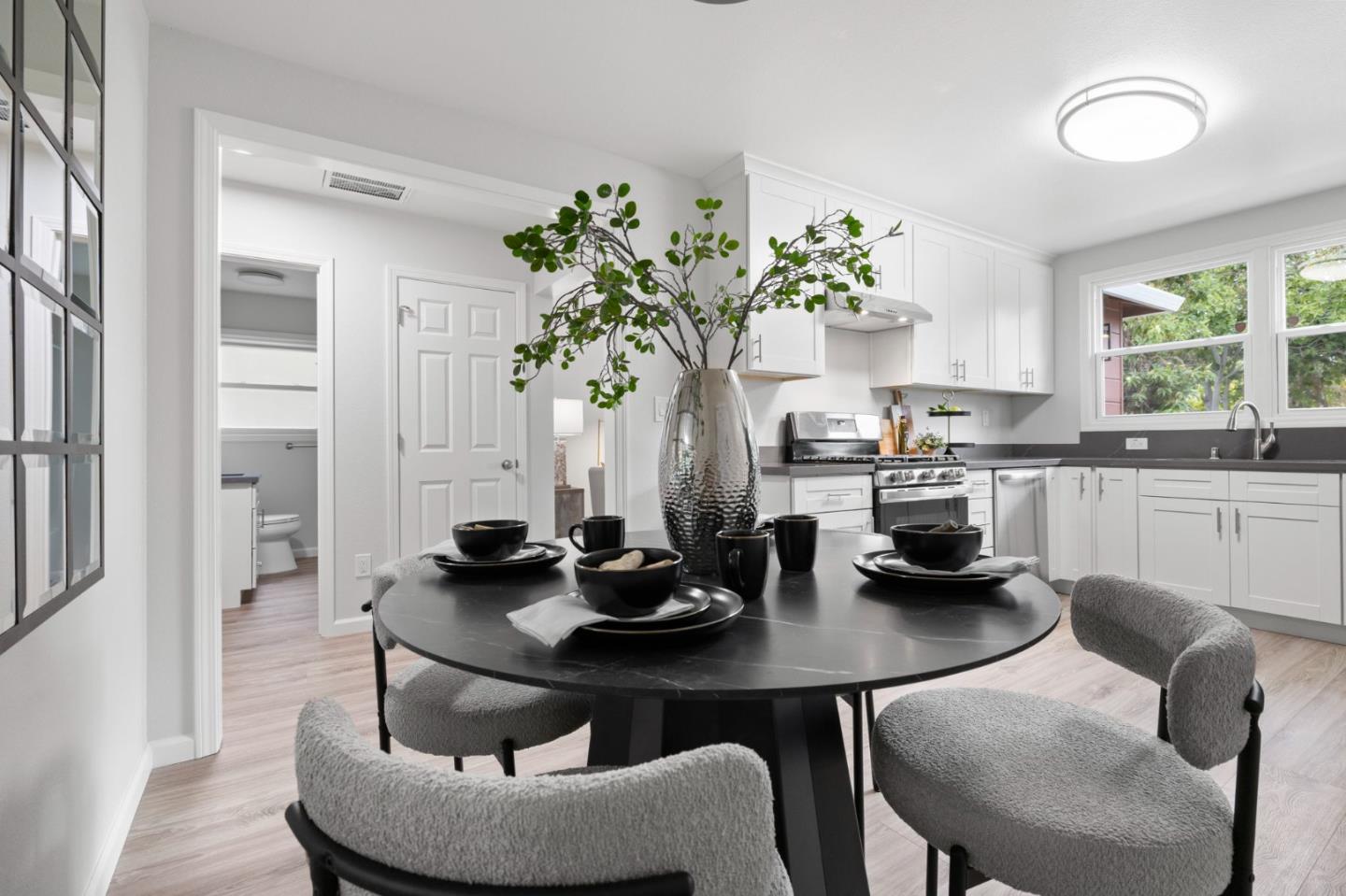 Detail Gallery Image 20 of 67 For 3232/3234 Page St, Redwood City,  CA 94063 - – Beds | – Baths