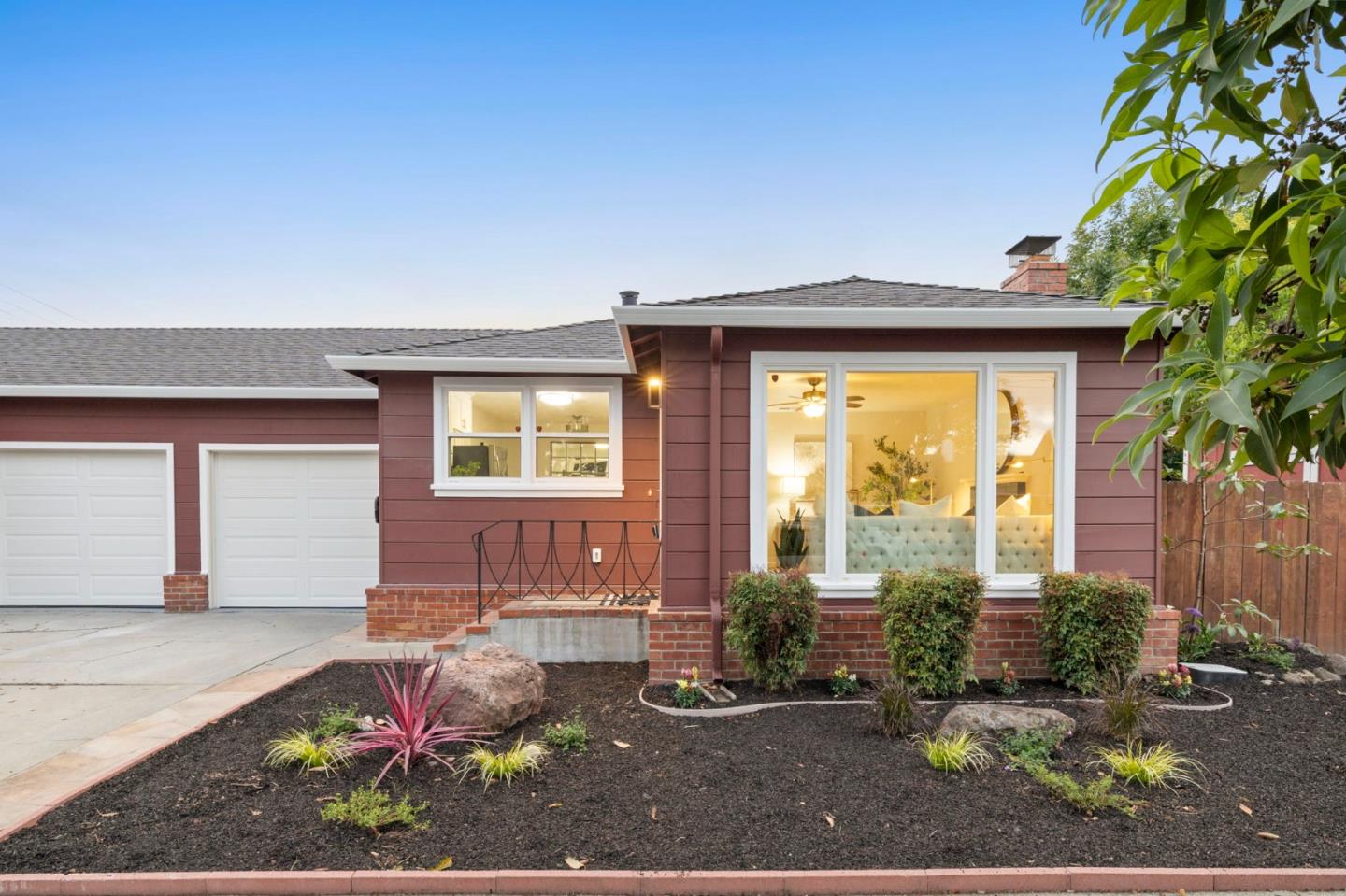 Detail Gallery Image 7 of 67 For 3232/3234 Page St, Redwood City,  CA 94063 - – Beds | – Baths