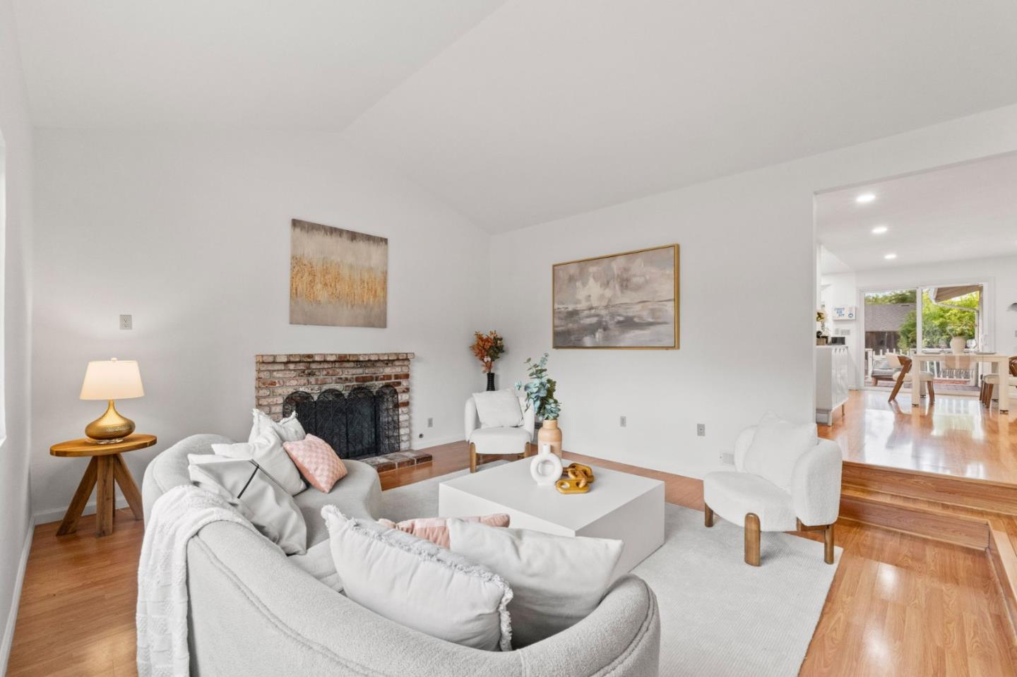 Detail Gallery Image 27 of 49 For 959 Reed Ave, Sunnyvale,  CA 94086 - 4 Beds | 2 Baths