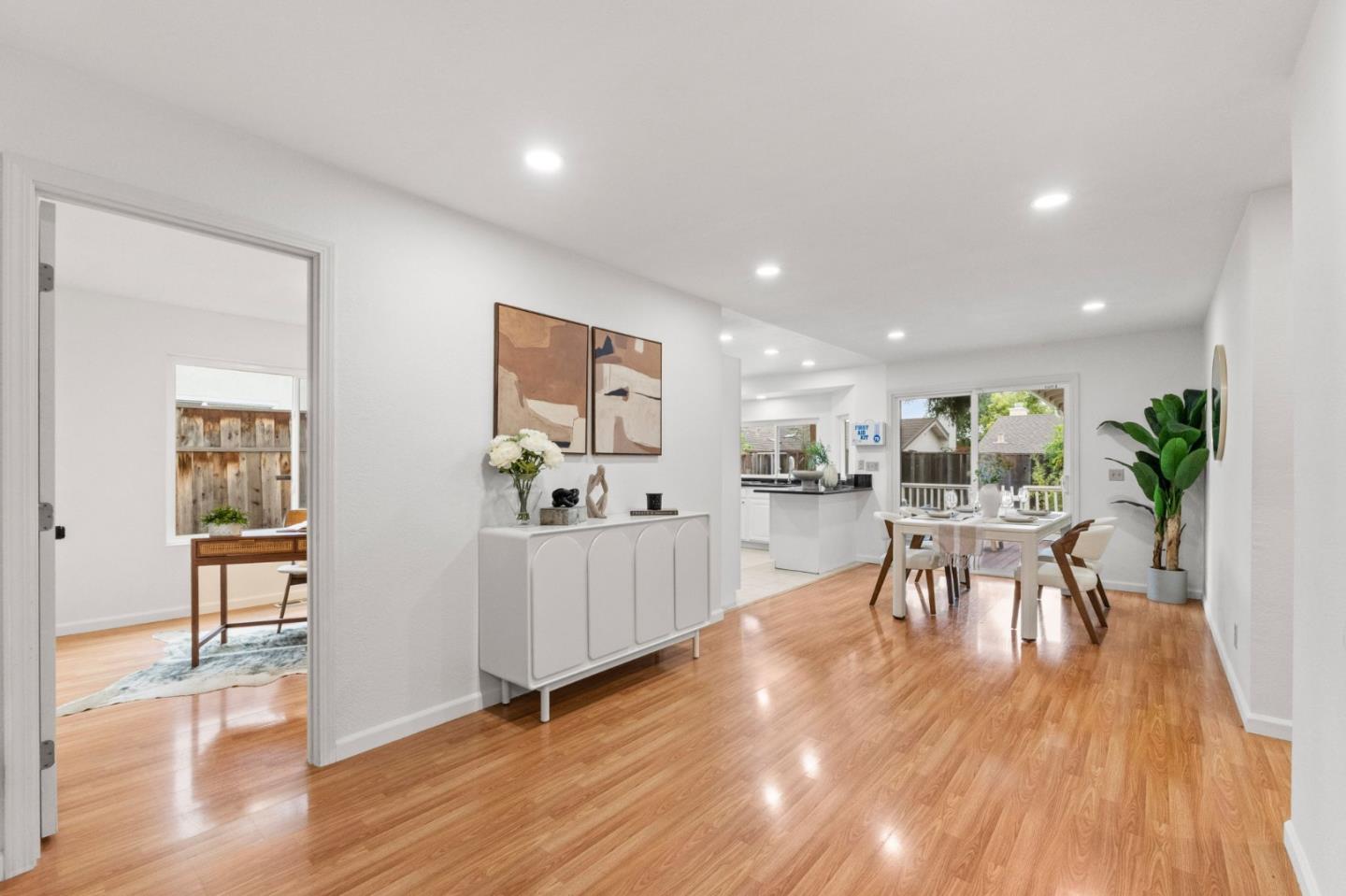 Detail Gallery Image 28 of 49 For 959 Reed Ave, Sunnyvale,  CA 94086 - 4 Beds | 2 Baths