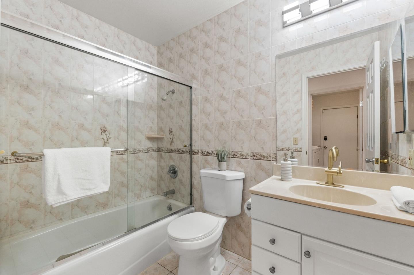 Detail Gallery Image 44 of 49 For 959 Reed Ave, Sunnyvale,  CA 94086 - 4 Beds | 2 Baths