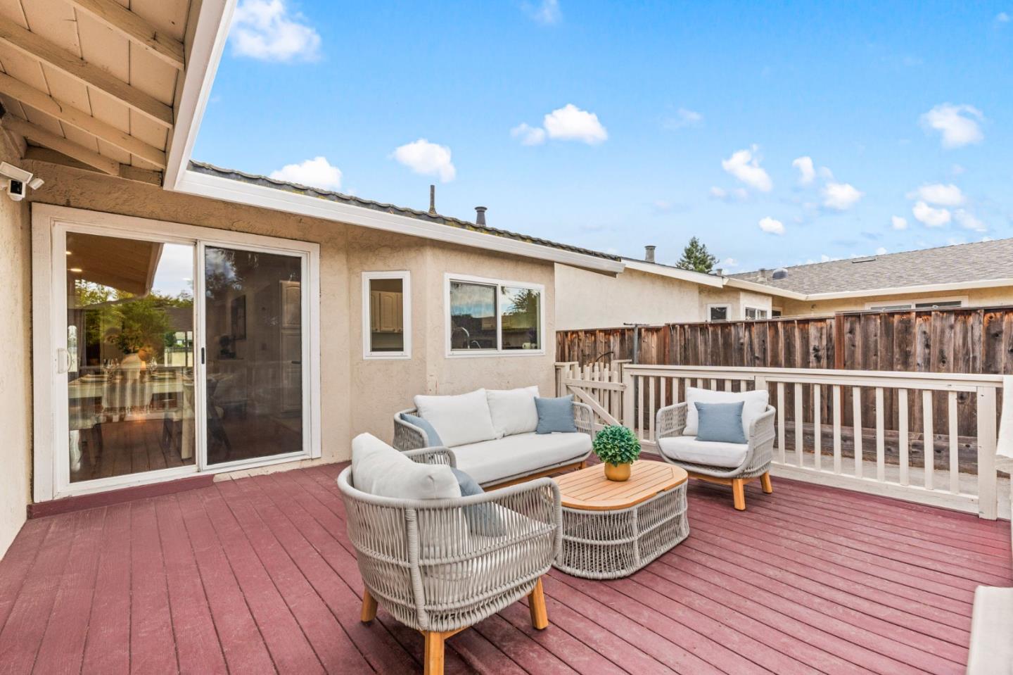 Detail Gallery Image 5 of 49 For 959 Reed Ave, Sunnyvale,  CA 94086 - 4 Beds | 2 Baths