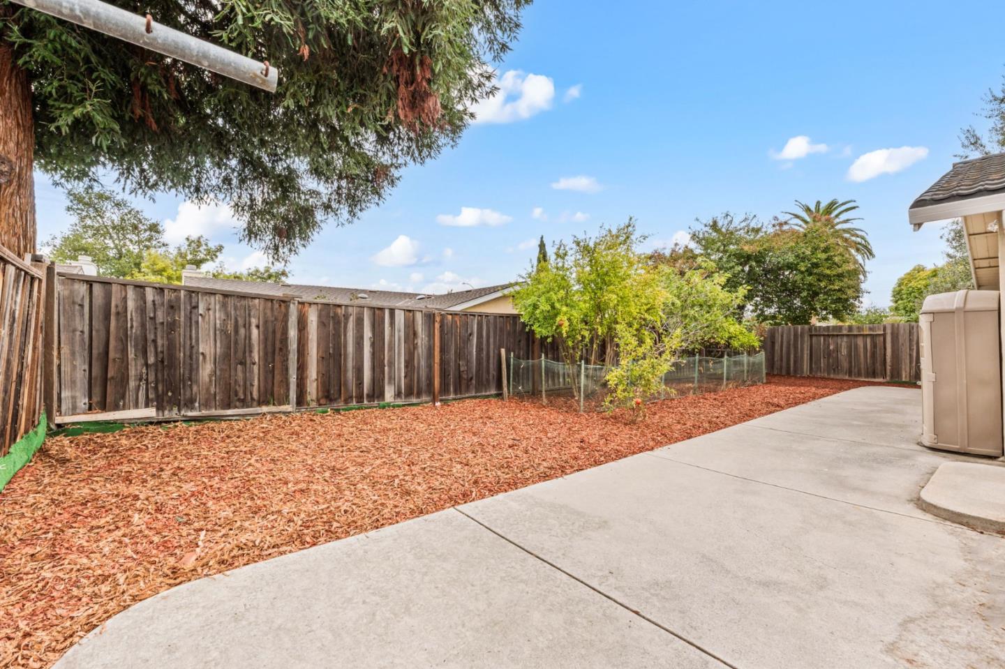 Detail Gallery Image 8 of 49 For 959 Reed Ave, Sunnyvale,  CA 94086 - 4 Beds | 2 Baths