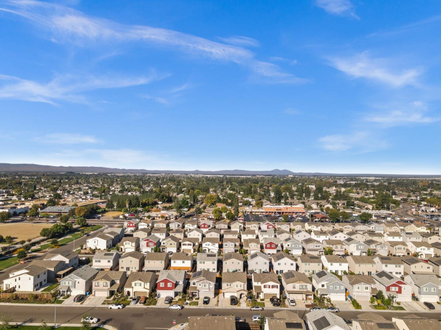 Detail Gallery Image 50 of 50 For 1340 Crimson Pl, Manteca,  CA 95336 - 3 Beds | 2 Baths