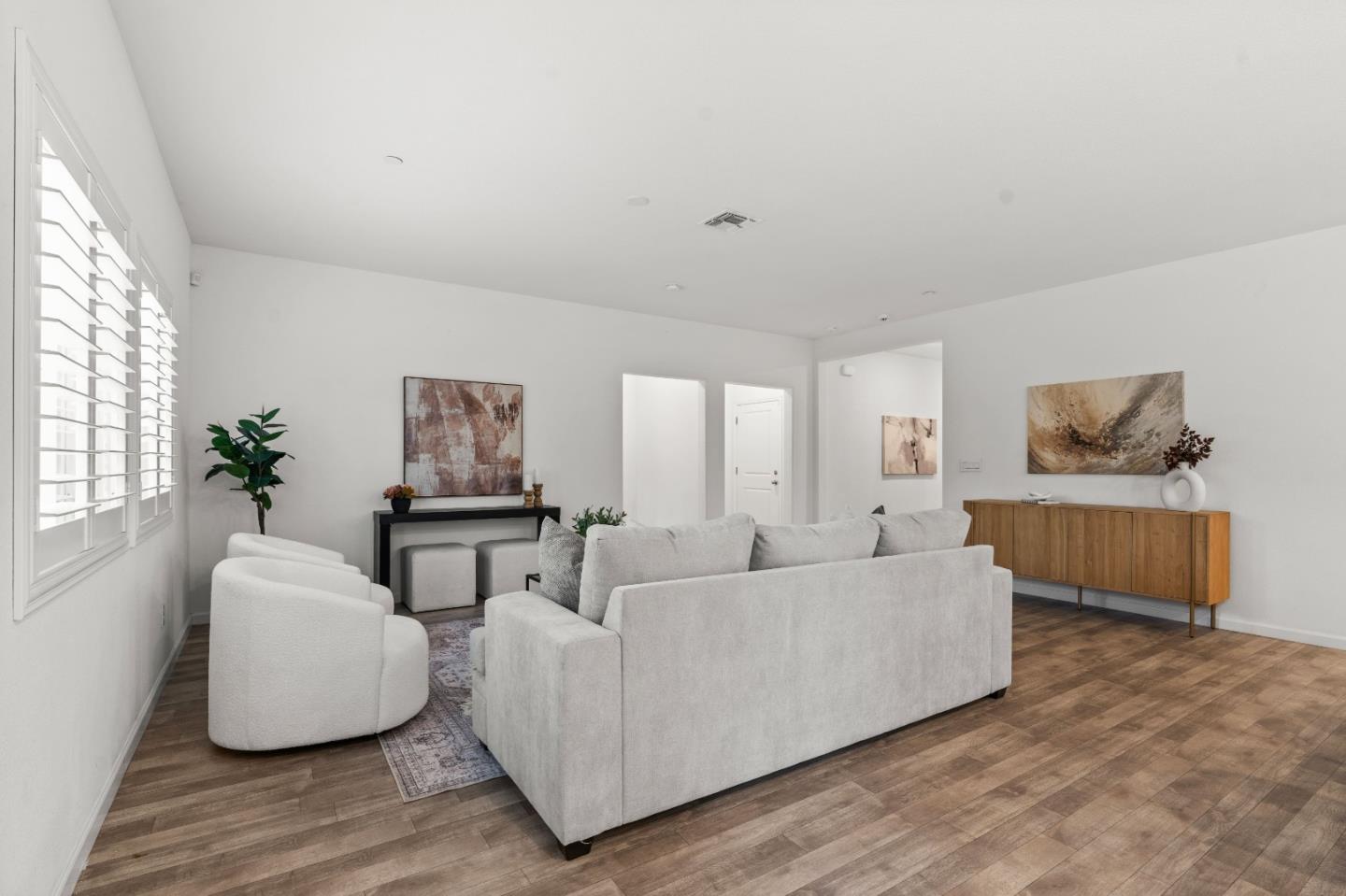 Detail Gallery Image 6 of 50 For 1340 Crimson Pl, Manteca,  CA 95336 - 3 Beds | 2 Baths