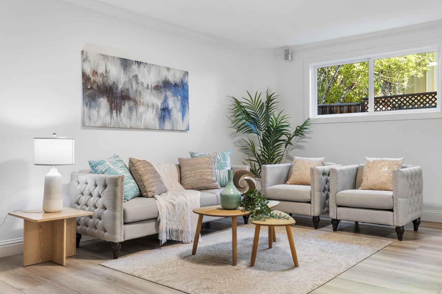 Detail Gallery Image 11 of 35 For 1619 Hallbrook Dr, San Jose,  CA 95124 - 4 Beds | 2 Baths