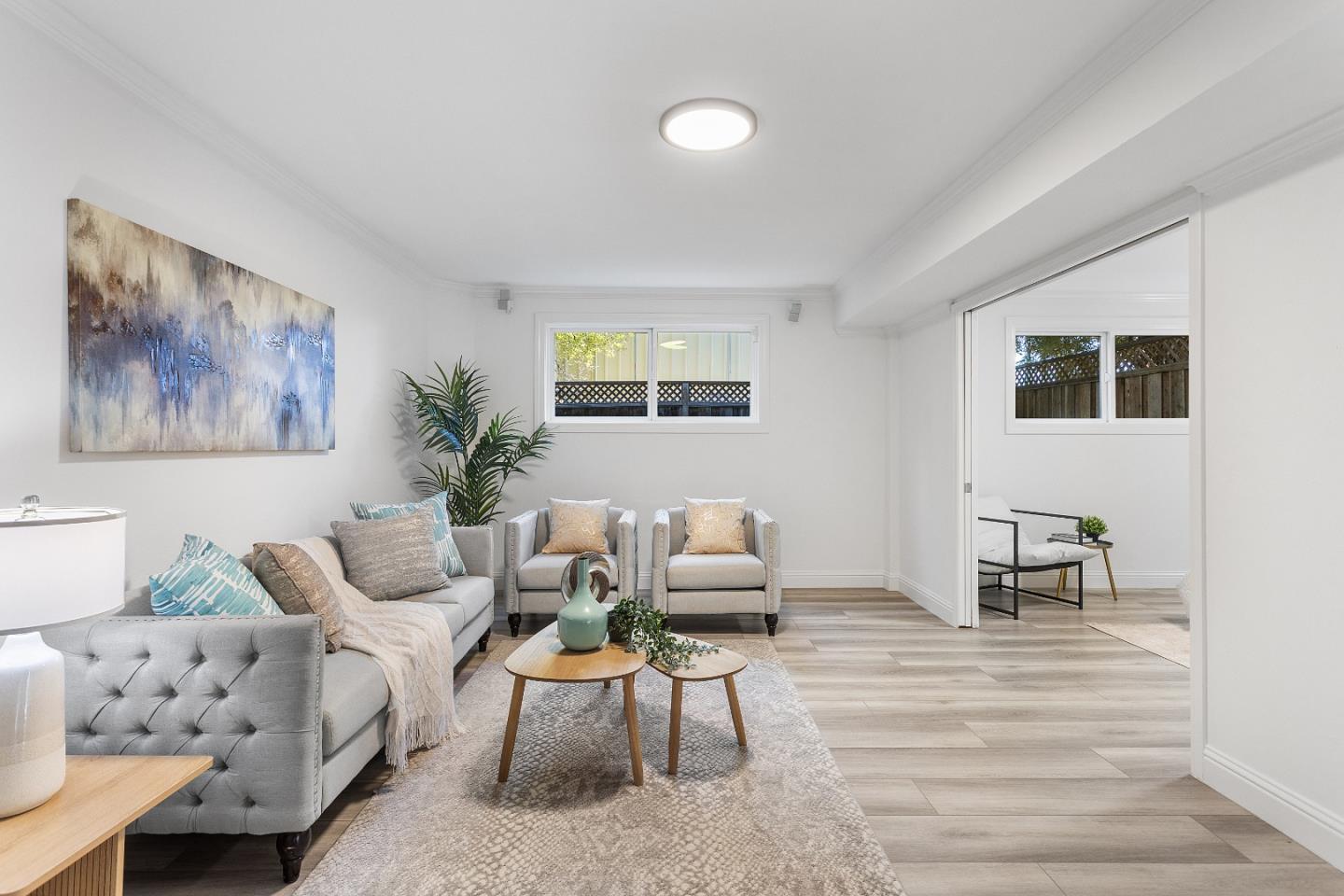 Detail Gallery Image 12 of 35 For 1619 Hallbrook Dr, San Jose,  CA 95124 - 4 Beds | 2 Baths