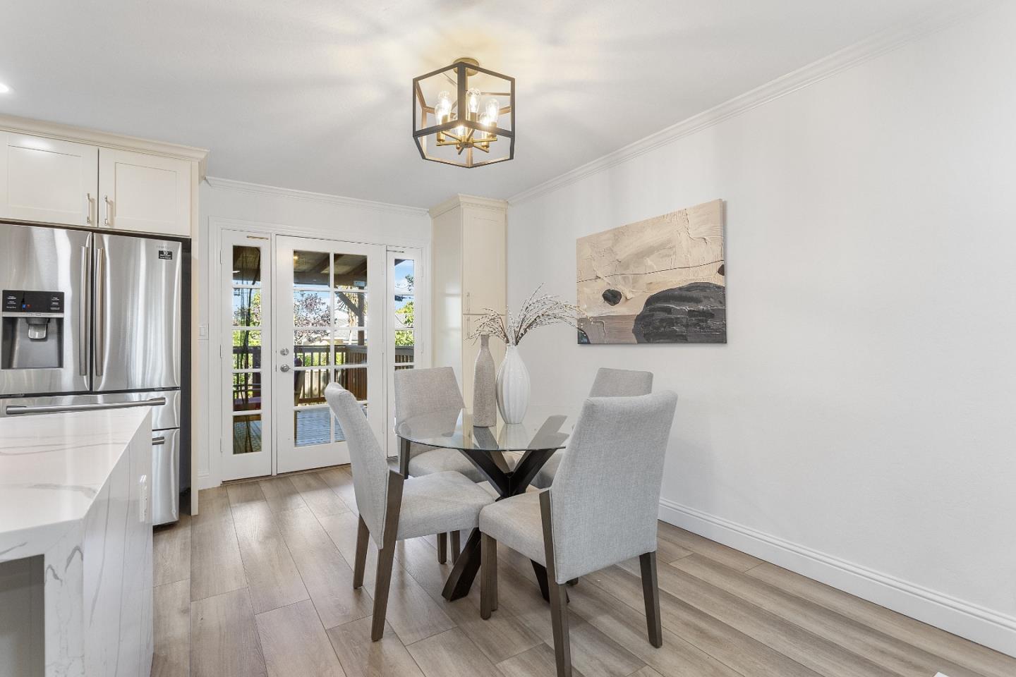 Detail Gallery Image 6 of 35 For 1619 Hallbrook Dr, San Jose,  CA 95124 - 4 Beds | 2 Baths