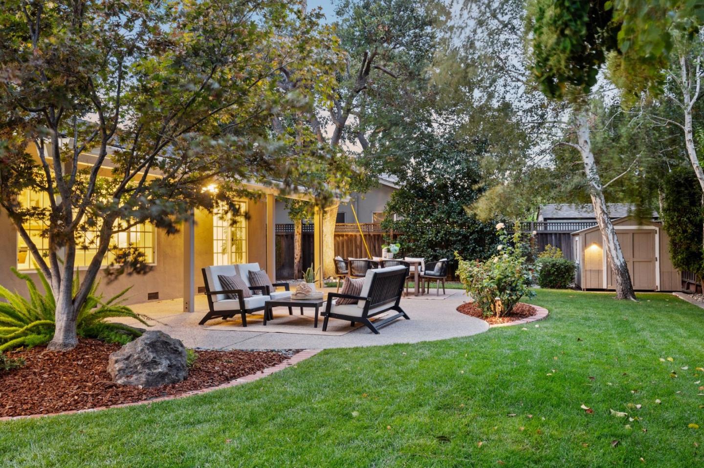 Detail Gallery Image 30 of 35 For 5635 W Walbrook Dr, San Jose,  CA 95129 - 4 Beds | 2 Baths