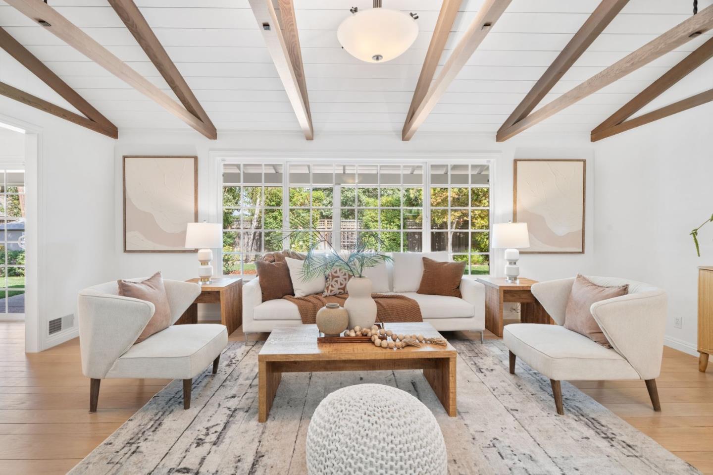 Detail Gallery Image 8 of 35 For 5635 W Walbrook Dr, San Jose,  CA 95129 - 4 Beds | 2 Baths