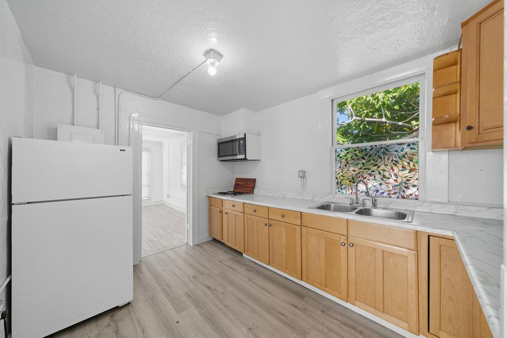 Detail Gallery Image 4 of 100 For 316 Napa St, Vallejo,  CA 94590 - – Beds | – Baths