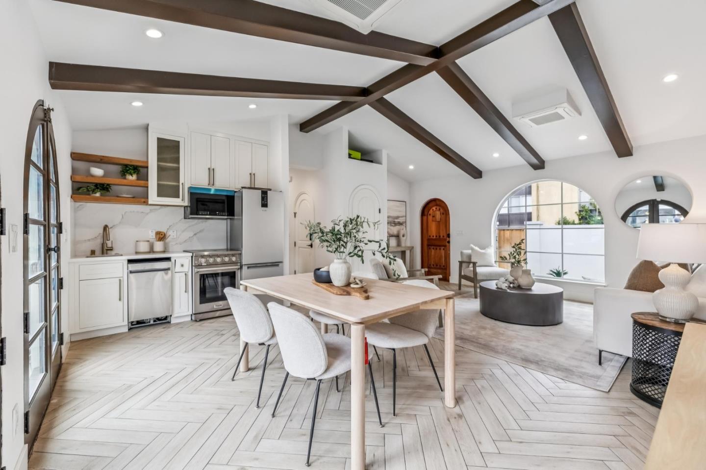 Detail Gallery Image 41 of 64 For 840 N Idaho St, San Mateo,  CA 94401 - 5 Beds | 4 Baths