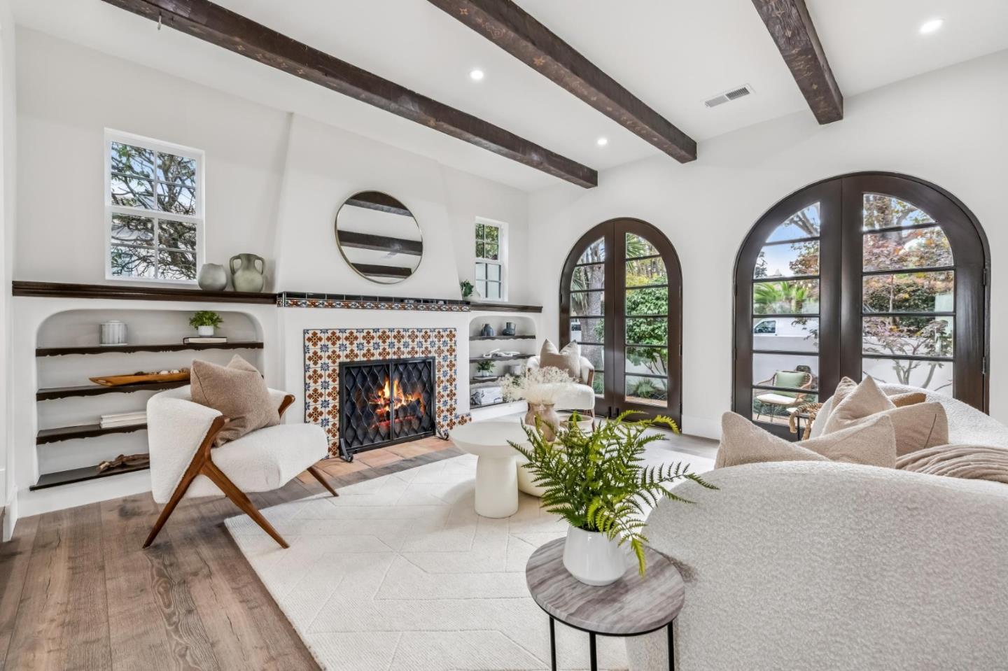 Detail Gallery Image 7 of 64 For 840 N Idaho St, San Mateo,  CA 94401 - 5 Beds | 4 Baths