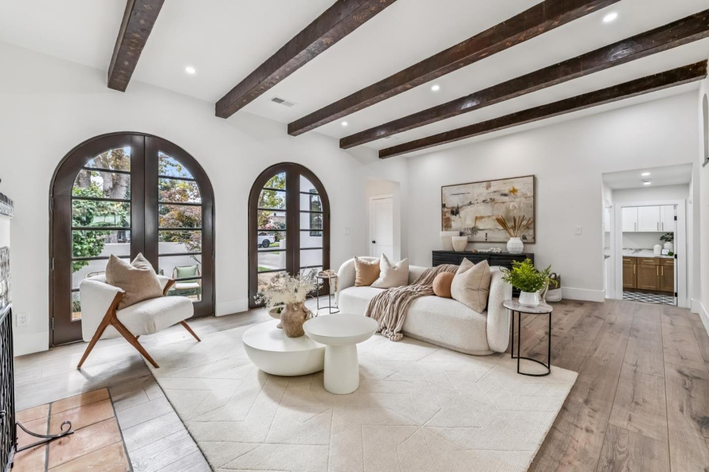 Detail Gallery Image 8 of 64 For 840 N Idaho St, San Mateo,  CA 94401 - 5 Beds | 4 Baths