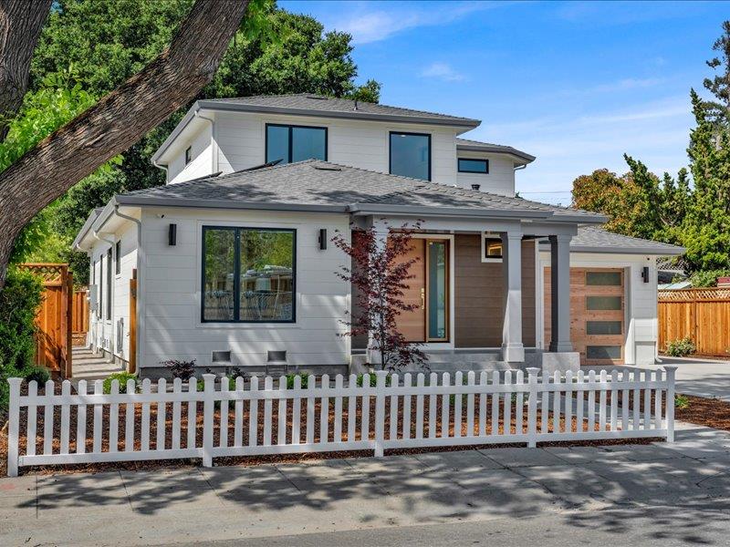 Detail Gallery Image 2 of 53 For 883 Rorke Way, Palo Alto,  CA 94303 - 6 Beds | 4/1 Baths