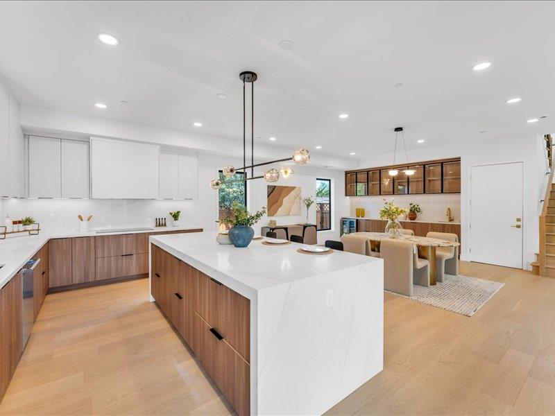 Detail Gallery Image 20 of 53 For 883 Rorke Way, Palo Alto,  CA 94303 - 6 Beds | 4/1 Baths