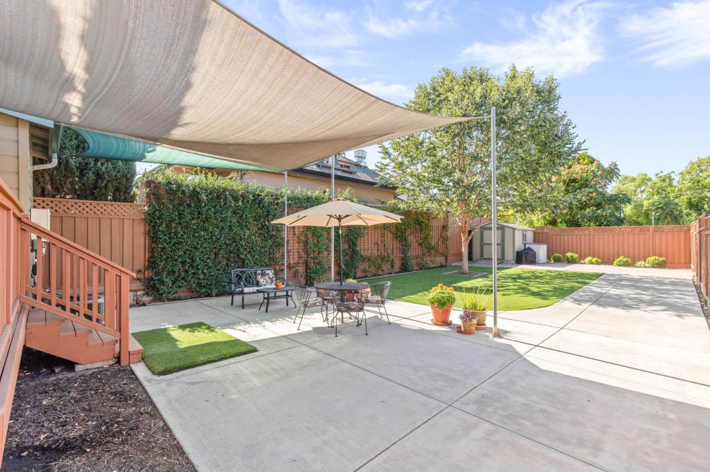 Detail Gallery Image 23 of 44 For 141 N Almaden Blvd, San Jose,  CA 95110 - 3 Beds | 2 Baths