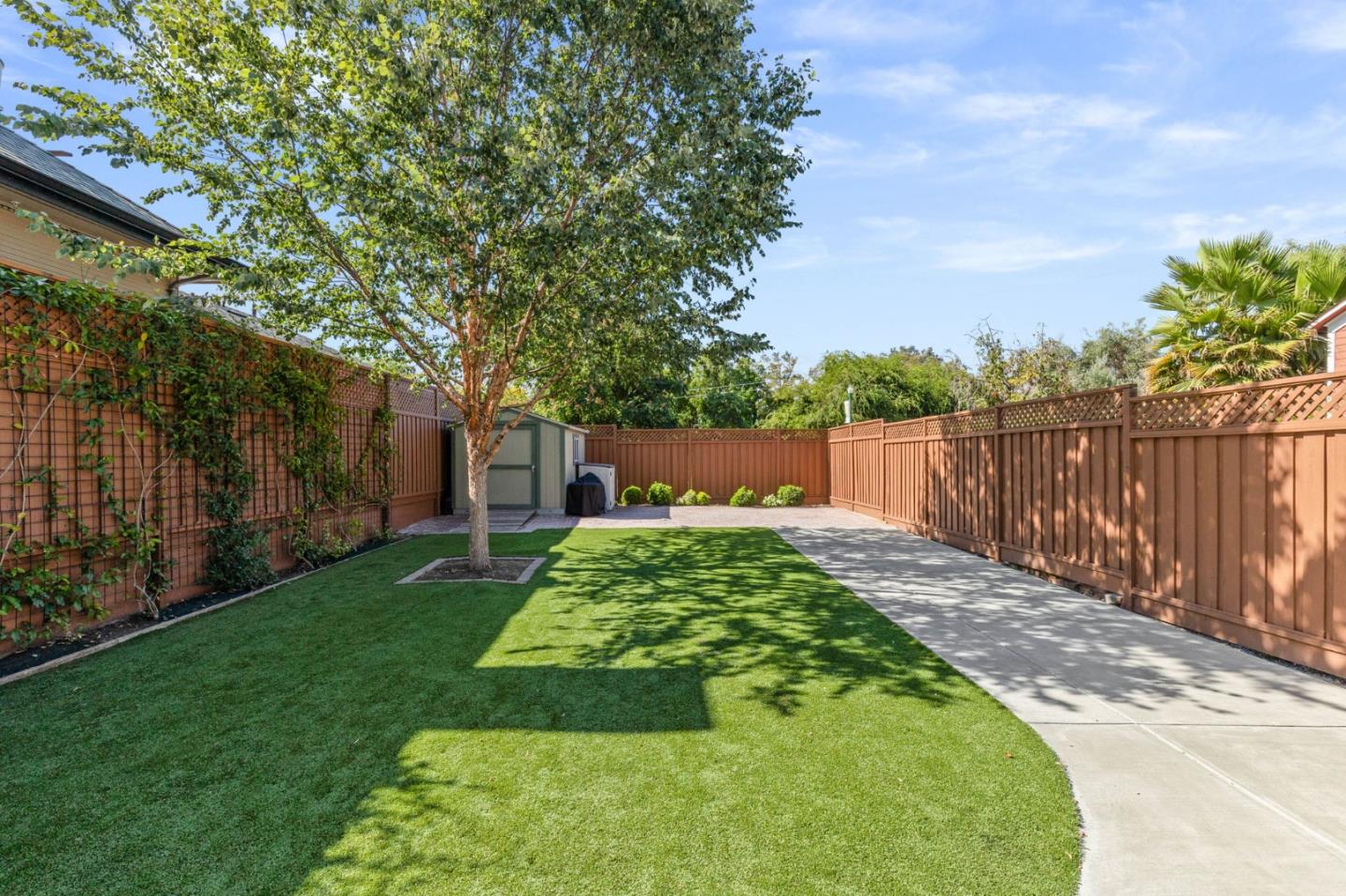 Detail Gallery Image 24 of 44 For 141 N Almaden Blvd, San Jose,  CA 95110 - 3 Beds | 2 Baths