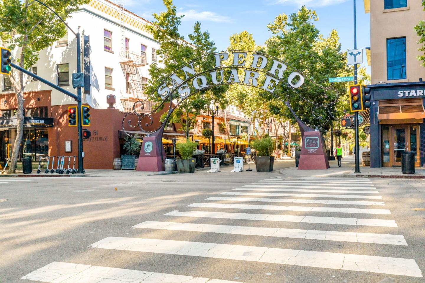 Detail Gallery Image 39 of 44 For 141 N Almaden Blvd, San Jose,  CA 95110 - 3 Beds | 2 Baths