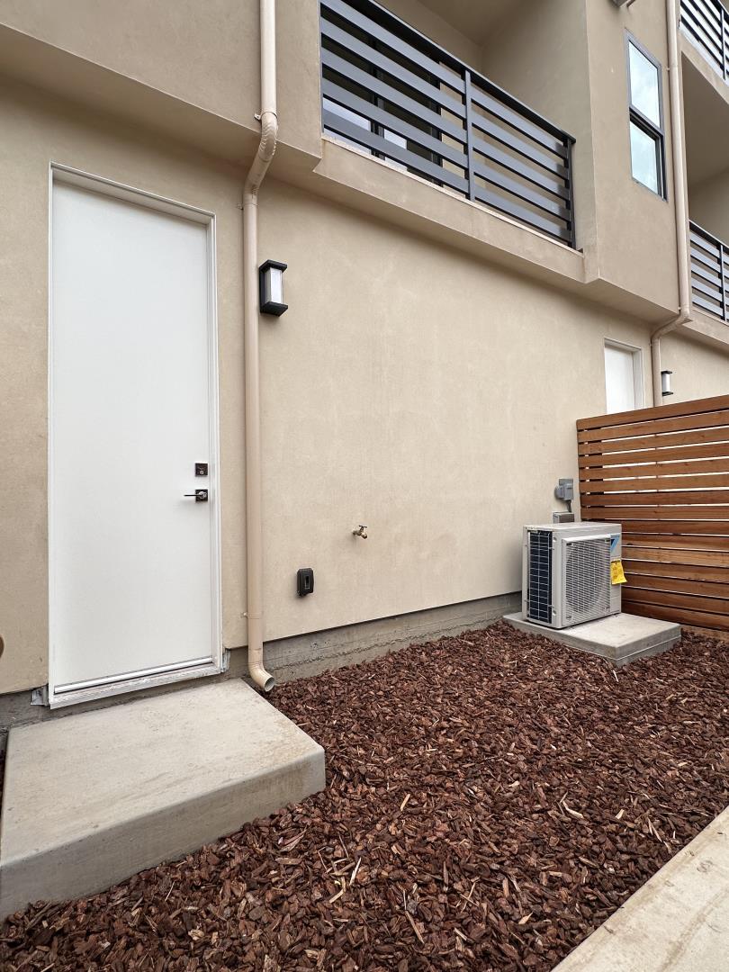 Detail Gallery Image 12 of 39 For 515 Union Ave, Campbell,  CA 95008 - 2 Beds | 2/1 Baths