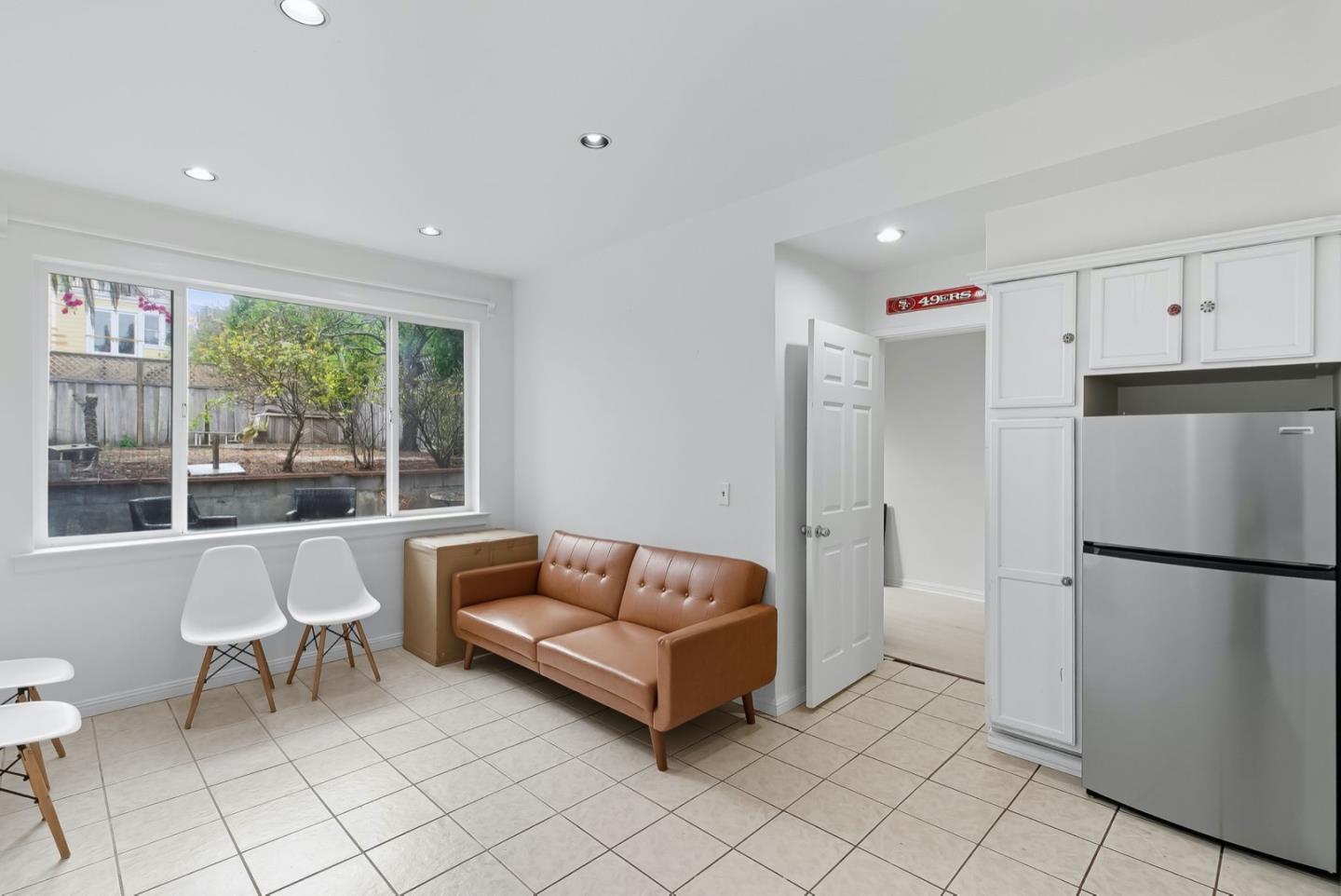 Detail Gallery Image 15 of 58 For 1840 Church St, San Francisco,  CA 94131 - 6 Beds | 4 Baths