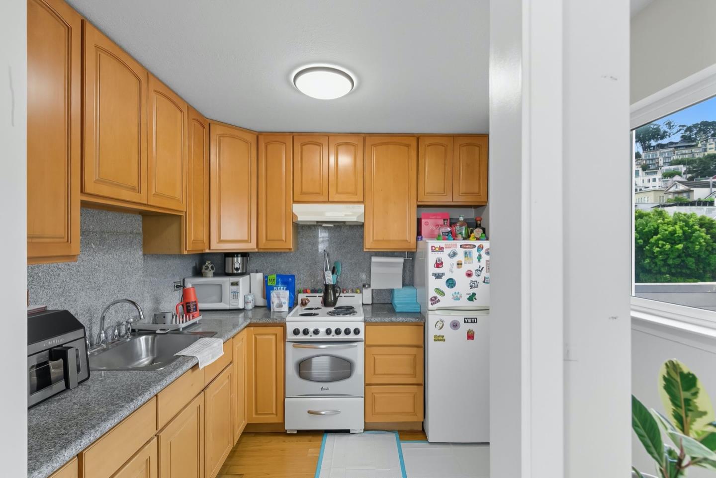 Detail Gallery Image 28 of 58 For 1840 Church St, San Francisco,  CA 94131 - 6 Beds | 4 Baths