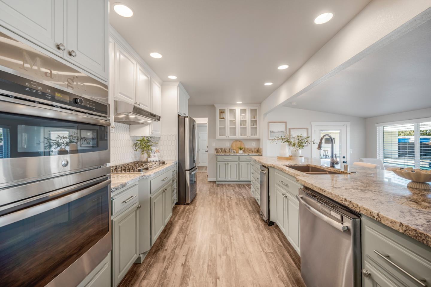 Detail Gallery Image 6 of 40 For 2135 Diana Ave, Morgan Hill,  CA 95037 - 4 Beds | 3 Baths