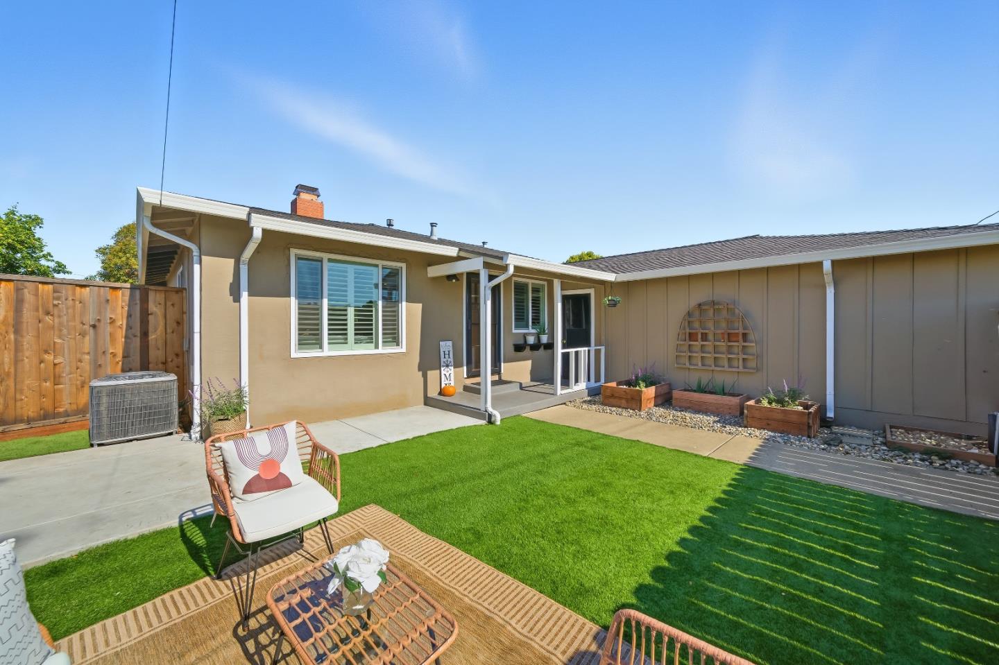 Detail Gallery Image 3 of 54 For 35942 Adobe Dr, Fremont,  CA 94536 - 3 Beds | 2 Baths