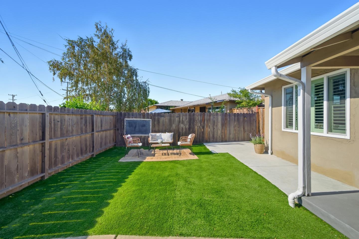 Detail Gallery Image 4 of 54 For 35942 Adobe Dr, Fremont,  CA 94536 - 3 Beds | 2 Baths