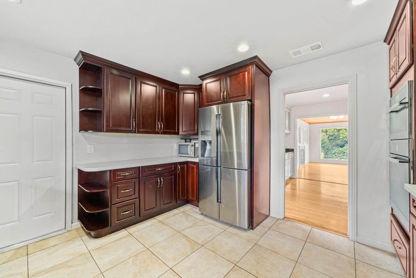 Detail Gallery Image 11 of 33 For 2785 Washington Blvd, Fremont,  CA 94539 - 4 Beds | 2 Baths