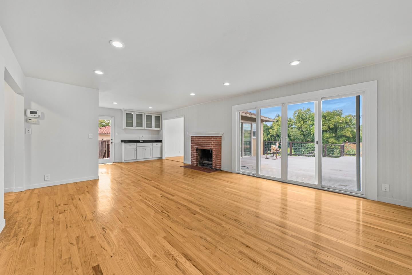 Detail Gallery Image 4 of 33 For 2785 Washington Blvd, Fremont,  CA 94539 - 4 Beds | 2 Baths