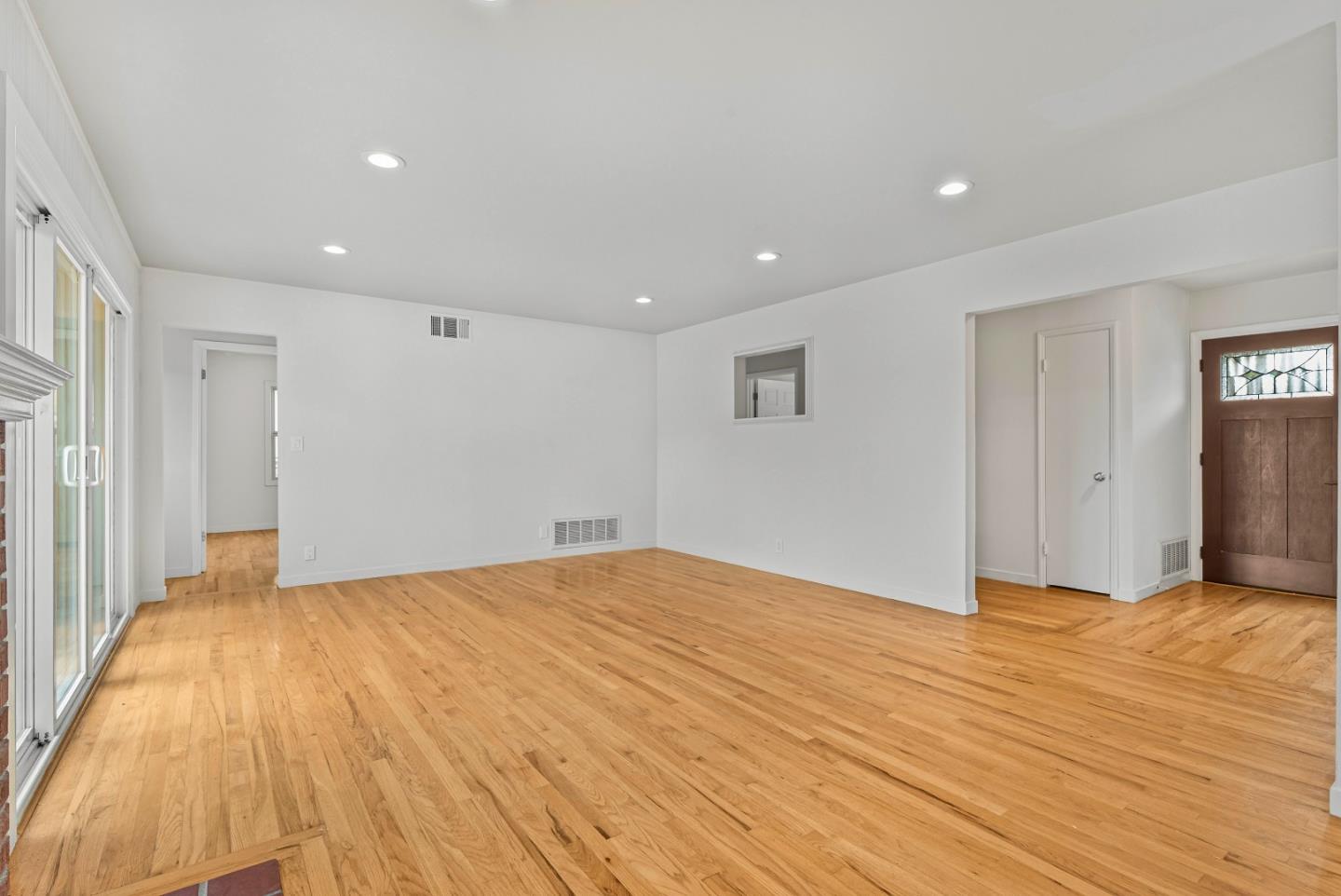 Detail Gallery Image 6 of 33 For 2785 Washington Blvd, Fremont,  CA 94539 - 4 Beds | 2 Baths