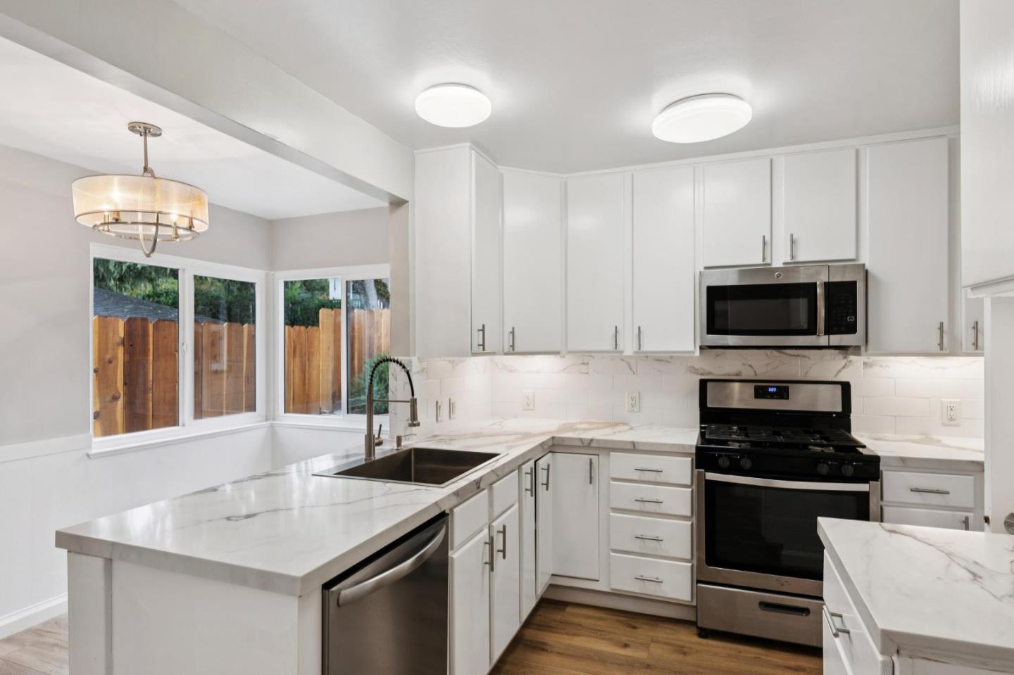 Detail Gallery Image 21 of 81 For 252 Soledad Dr, Monterey,  CA 93940 - 4 Beds | 2/1 Baths