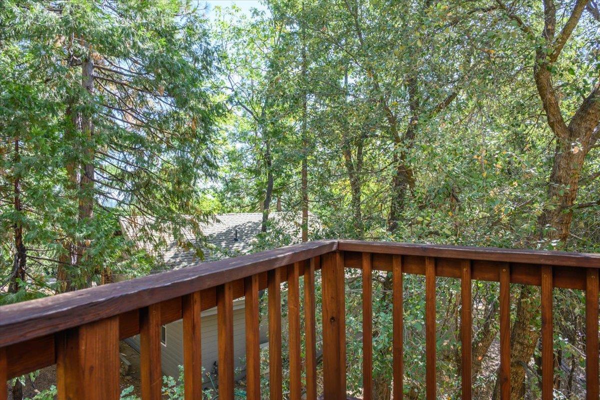 Detail Gallery Image 11 of 46 For 18861 Lookout Dr, Twain Harte,  CA 95383 - 3 Beds | 3 Baths