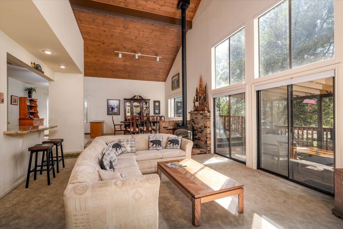 Detail Gallery Image 14 of 46 For 18861 Lookout Dr, Twain Harte,  CA 95383 - 3 Beds | 3 Baths