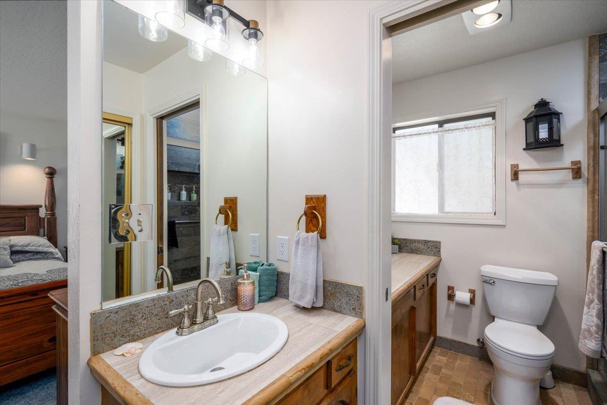 Detail Gallery Image 21 of 46 For 18861 Lookout Dr, Twain Harte,  CA 95383 - 3 Beds | 3 Baths